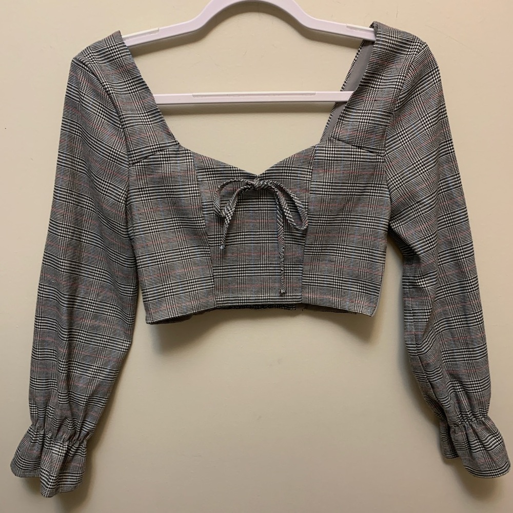 NLW FASHIONS Plaid Long Sleeve Crop Top